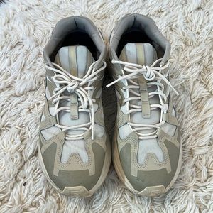Salomon men’s size 11